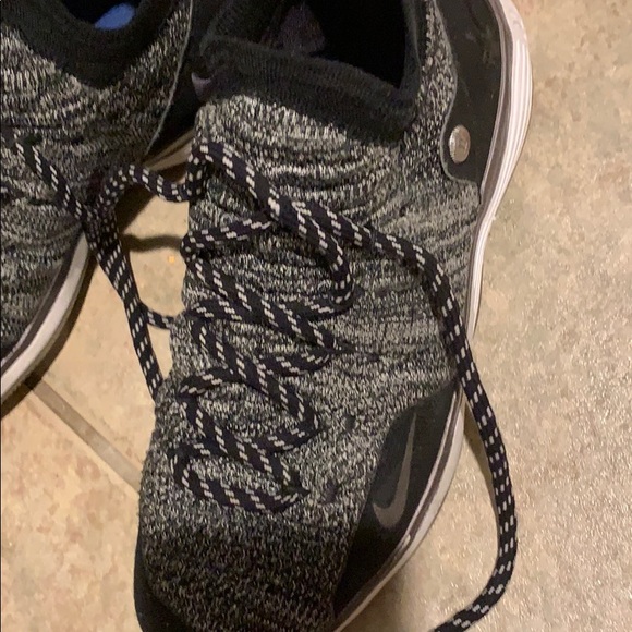 kd 11 - Picture 5 of 6